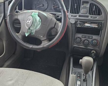 Желтый Хендай Элантра, объемом двигателя 1.99 л и пробегом 200 тыс. км за 1400 $, фото 13 на Automoto.ua