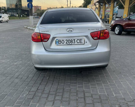 Серый Хендай Элантра, объемом двигателя 1.6 л и пробегом 220 тыс. км за 5950 $, фото 3 на Automoto.ua