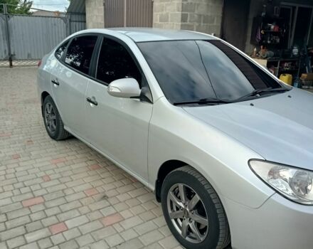 Серый Хендай Элантра, объемом двигателя 1.6 л и пробегом 162 тыс. км за 5650 $, фото 1 на Automoto.ua