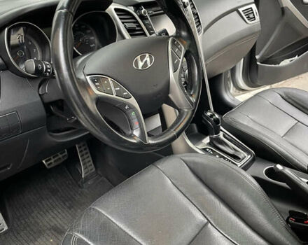 Серый Хендай Элантра, объемом двигателя 1.8 л и пробегом 115 тыс. км за 10500 $, фото 12 на Automoto.ua