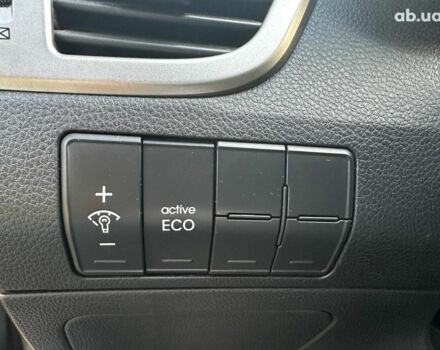 Серый Хендай Элантра, объемом двигателя 2 л и пробегом 181 тыс. км за 9990 $, фото 10 на Automoto.ua