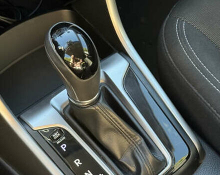 Серый Хендай Элантра, объемом двигателя 2 л и пробегом 100 тыс. км за 8800 $, фото 12 на Automoto.ua