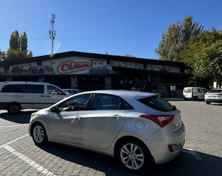 Серый Хендай Элантра, объемом двигателя 2 л и пробегом 100 тыс. км за 8800 $, фото 18 на Automoto.ua