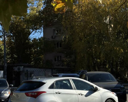 Серый Хендай Элантра, объемом двигателя 2 л и пробегом 100 тыс. км за 8800 $, фото 13 на Automoto.ua