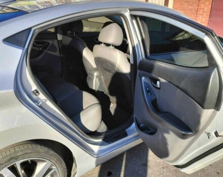 Сірий Хендай Елантра, об'ємом двигуна 1.8 л та пробігом 95 тис. км за 118000 $, фото 18 на Automoto.ua