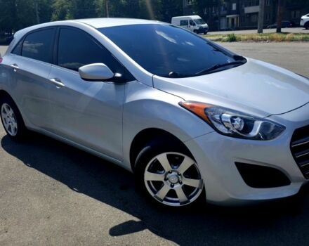 Серый Хендай Элантра, объемом двигателя 2 л и пробегом 160 тыс. км за 10500 $, фото 2 на Automoto.ua