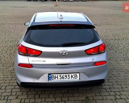 Серый Хендай Элантра, объемом двигателя 2 л и пробегом 86 тыс. км за 9999 $, фото 15 на Automoto.ua