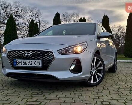 Серый Хендай Элантра, объемом двигателя 2 л и пробегом 86 тыс. км за 9999 $, фото 3 на Automoto.ua