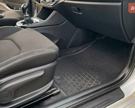 Серый Хендай Элантра, объемом двигателя 2 л и пробегом 86 тыс. км за 9999 $, фото 38 на Automoto.ua