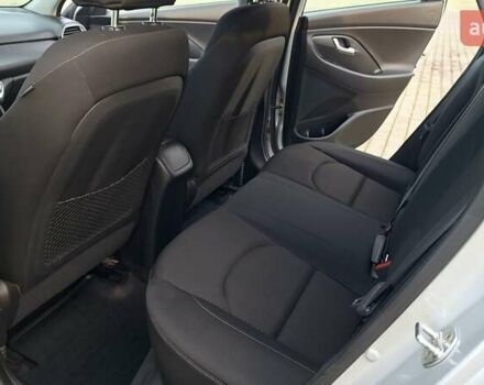 Серый Хендай Элантра, объемом двигателя 2 л и пробегом 86 тыс. км за 9999 $, фото 34 на Automoto.ua