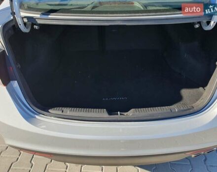 Серый Хендай Элантра, объемом двигателя 2 л и пробегом 133 тыс. км за 8500 $, фото 15 на Automoto.ua