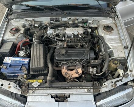 Серый Хендай Элантра, объемом двигателя 1.5 л и пробегом 300 тыс. км за 2200 $, фото 6 на Automoto.ua