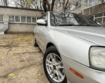 Серый Хендай Элантра, объемом двигателя 2 л и пробегом 165 тыс. км за 4500 $, фото 4 на Automoto.ua