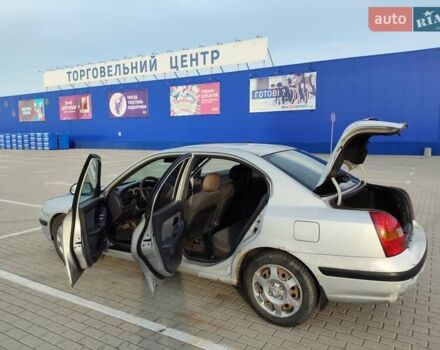 Серый Хендай Элантра, объемом двигателя 1.6 л и пробегом 270 тыс. км за 2900 $, фото 3 на Automoto.ua
