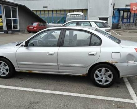 Сірий Хендай Елантра, об'ємом двигуна 2 л та пробігом 280 тис. км за 2500 $, фото 4 на Automoto.ua