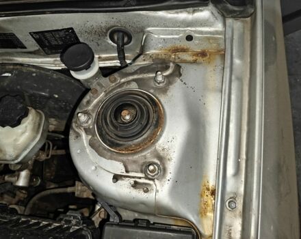 Серый Хендай Элантра, объемом двигателя 1.6 л и пробегом 853 тыс. км за 1790 $, фото 2 на Automoto.ua