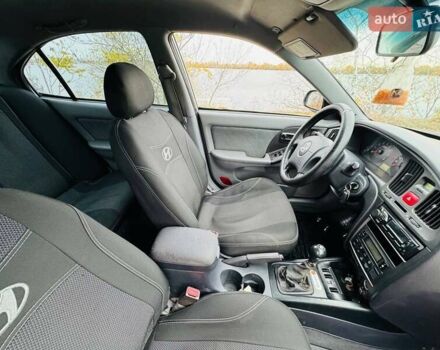 Хендай Элантра 2004 в Днепре (Днепропетровске) на Automoto.ua Серый Хендай Элантра, объемом двигателя 1.6 л и пробегом 500 тыс. км за 3800 $, фото 9 на Automoto.ua