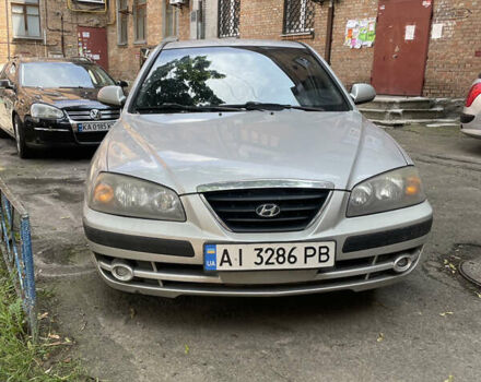 Сірий Хендай Елантра, об'ємом двигуна 1.98 л та пробігом 218 тис. км за 3750 $, фото 1 на Automoto.ua