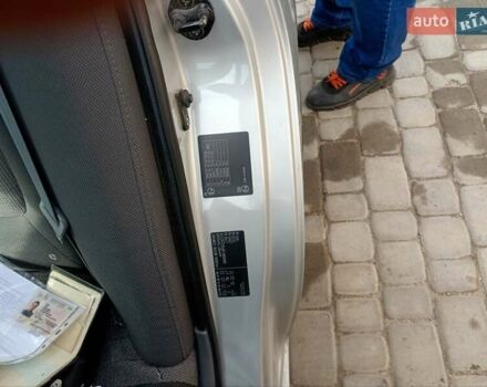 Серый Хендай Элантра, объемом двигателя 1.6 л и пробегом 221 тыс. км за 4100 $, фото 4 на Automoto.ua