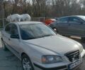 Сірий Хендай Елантра, об'ємом двигуна 1.6 л та пробігом 327 тис. км за 4000 $, фото 1 на Automoto.ua