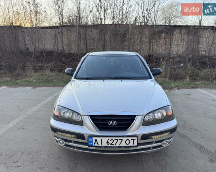 Серый Хендай Элантра, объемом двигателя 1.6 л и пробегом 250 тыс. км за 2800 $, фото 1 на Automoto.ua