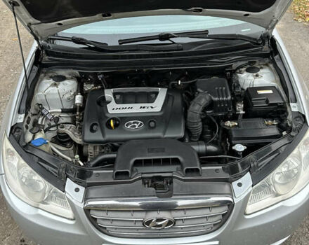 Сірий Хендай Елантра, об'ємом двигуна 1.6 л та пробігом 270 тис. км за 4750 $, фото 46 на Automoto.ua