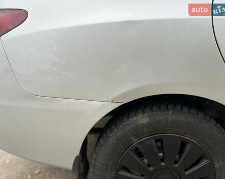 Сірий Хендай Елантра, об'ємом двигуна 1.6 л та пробігом 287 тис. км за 4600 $, фото 17 на Automoto.ua