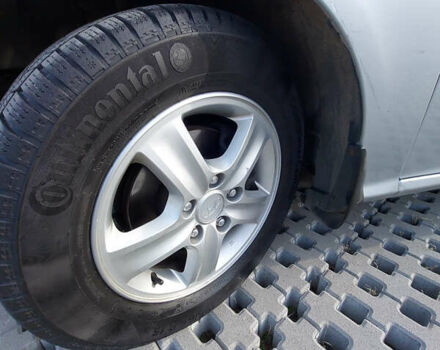 Сірий Хендай Елантра, об'ємом двигуна 1.6 л та пробігом 270 тис. км за 4750 $, фото 18 на Automoto.ua