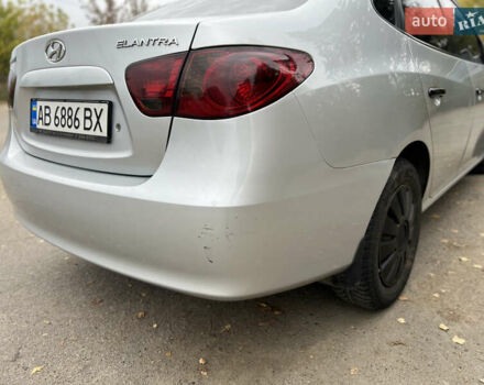 Сірий Хендай Елантра, об'ємом двигуна 1.6 л та пробігом 287 тис. км за 4600 $, фото 19 на Automoto.ua