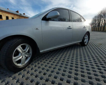 Сірий Хендай Елантра, об'ємом двигуна 1.6 л та пробігом 270 тис. км за 4750 $, фото 19 на Automoto.ua