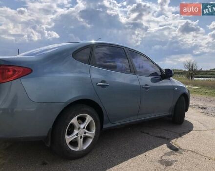 Сірий Хендай Елантра, об'ємом двигуна 1.59 л та пробігом 235 тис. км за 7000 $, фото 6 на Automoto.ua