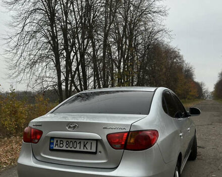 Сірий Хендай Елантра, об'ємом двигуна 1.6 л та пробігом 270 тис. км за 4750 $, фото 2 на Automoto.ua