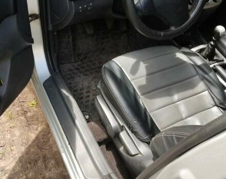 Серый Хендай Элантра, объемом двигателя 1.6 л и пробегом 246 тыс. км за 6400 $, фото 1 на Automoto.ua