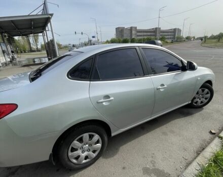 Серый Хендай Элантра, объемом двигателя 1.6 л и пробегом 154 тыс. км за 5499 $, фото 6 на Automoto.ua