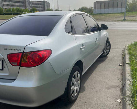 Хендай Элантра 2008 в Киеве на Automoto.ua Серый Хендай Элантра, объемом двигателя 1.59 л и пробегом 154 тыс. км за 4700 $, фото 3 на Automoto.ua