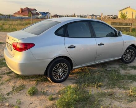 Серый Хендай Элантра, объемом двигателя 0 л и пробегом 250 тыс. км за 4700 $, фото 5 на Automoto.ua