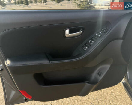 Серый Хендай Элантра, объемом двигателя 1.59 л и пробегом 203 тыс. км за 7100 $, фото 34 на Automoto.ua