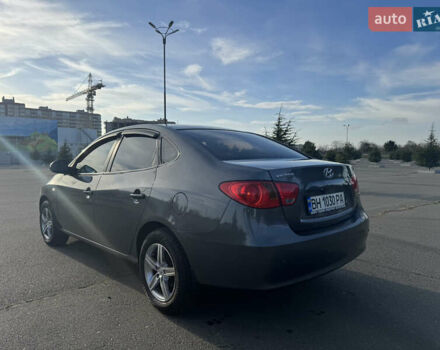 Серый Хендай Элантра, объемом двигателя 1.59 л и пробегом 203 тыс. км за 7100 $, фото 7 на Automoto.ua