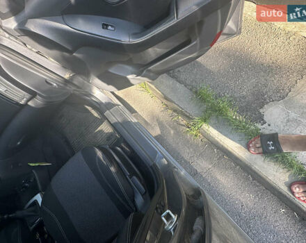 Сірий Хендай Елантра, об'ємом двигуна 1.59 л та пробігом 145 тис. км за 6300 $, фото 17 на Automoto.ua