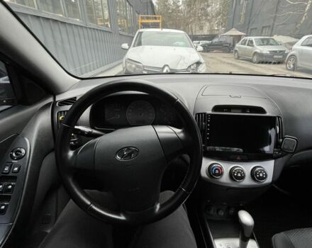 Серый Хендай Элантра, объемом двигателя 1.6 л и пробегом 180 тыс. км за 5900 $, фото 12 на Automoto.ua