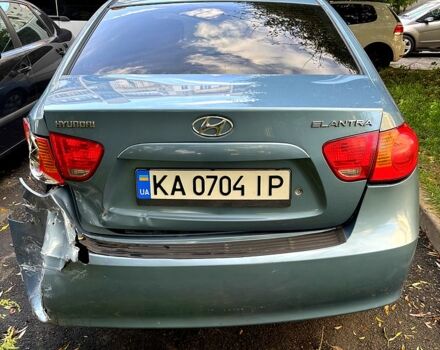 Сірий Хендай Елантра, об'ємом двигуна 1.6 л та пробігом 289 тис. км за 3000 $, фото 6 на Automoto.ua