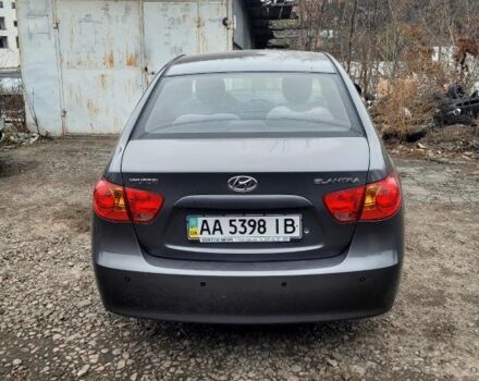 Серый Хендай Элантра, объемом двигателя 0 л и пробегом 133 тыс. км за 6000 $, фото 3 на Automoto.ua