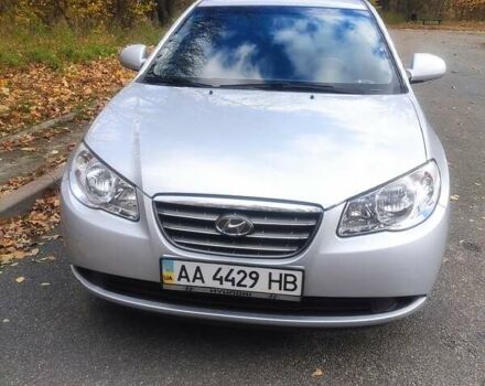 Сірий Хендай Елантра, об'ємом двигуна 1.59 л та пробігом 90 тис. км за 6880 $, фото 2 на Automoto.ua