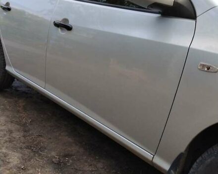 Серый Хендай Элантра, объемом двигателя 1.6 л и пробегом 246 тыс. км за 6400 $, фото 3 на Automoto.ua