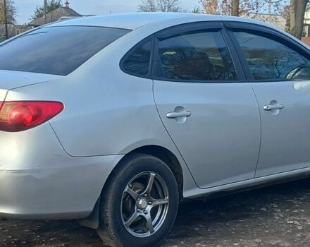Серый Хендай Элантра, объемом двигателя 1.6 л и пробегом 284 тыс. км за 5500 $, фото 2 на Automoto.ua