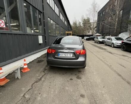 Серый Хендай Элантра, объемом двигателя 1.6 л и пробегом 180 тыс. км за 5900 $, фото 3 на Automoto.ua