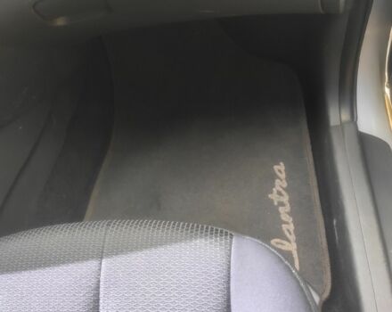 Серый Хендай Элантра, объемом двигателя 1.6 л и пробегом 90 тыс. км за 6500 $, фото 16 на Automoto.ua