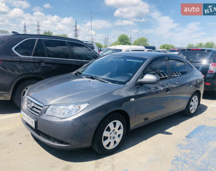 Серый Хендай Элантра, объемом двигателя 1.6 л и пробегом 285 тыс. км за 6600 $, фото 4 на Automoto.ua