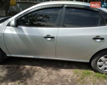 Серый Хендай Элантра, объемом двигателя 1.6 л и пробегом 246 тыс. км за 6400 $, фото 14 на Automoto.ua