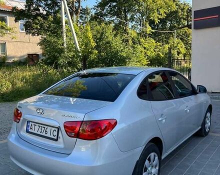 Сірий Хендай Елантра, об'ємом двигуна 1.59 л та пробігом 210 тис. км за 5500 $, фото 2 на Automoto.ua